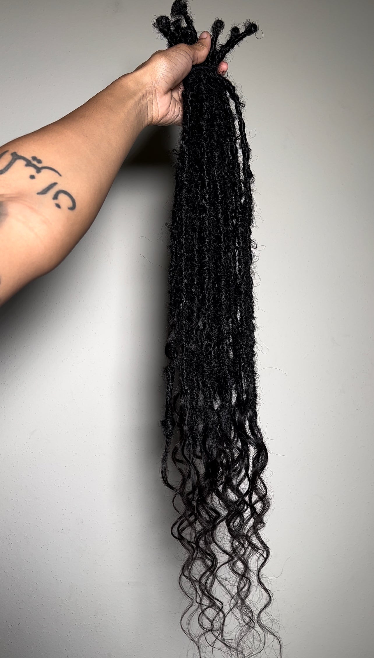 How to Handmake Crochet Locs: The Basics